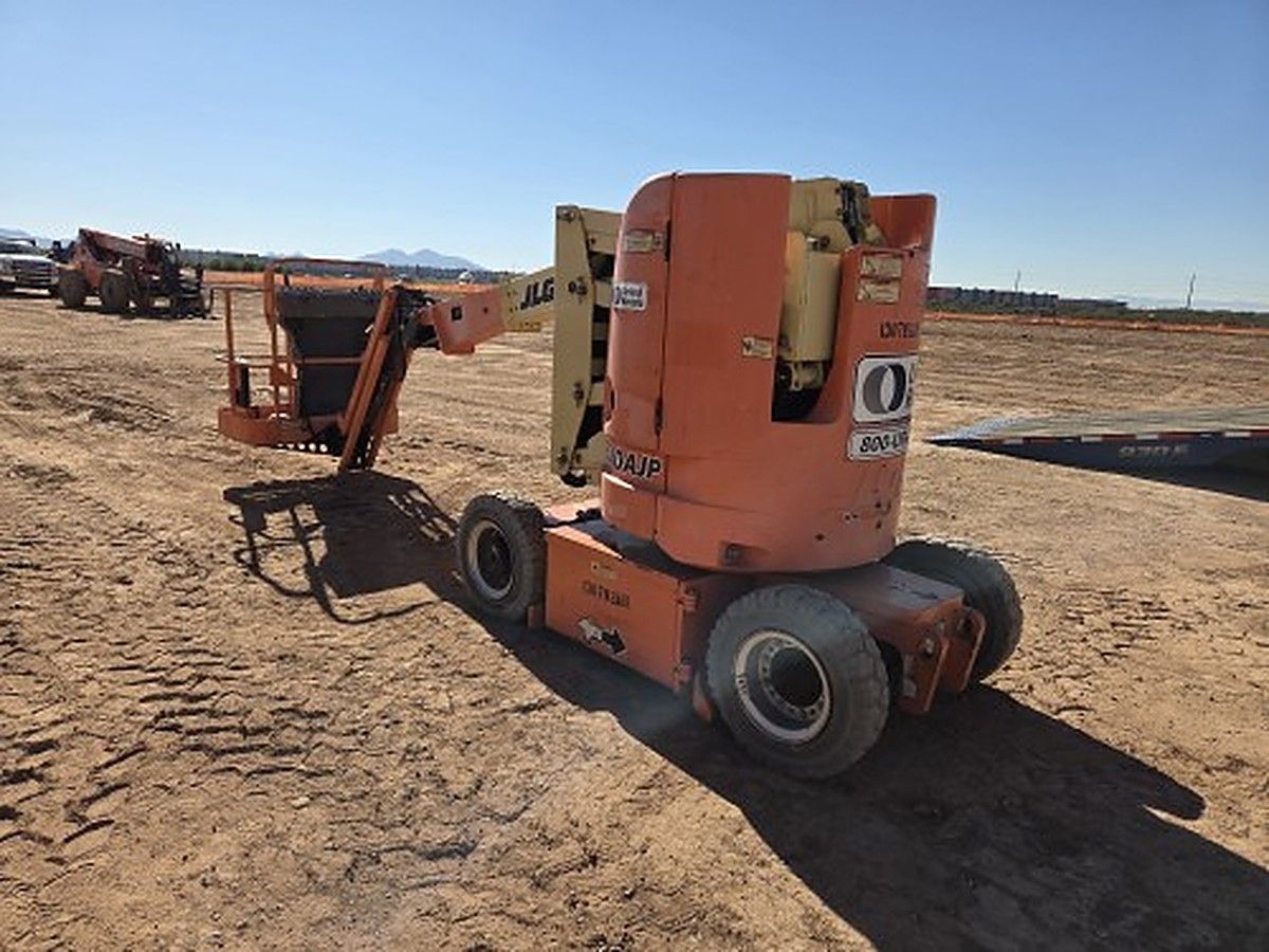 2013 JLG E300AJP for sale in Las Vegas, NV