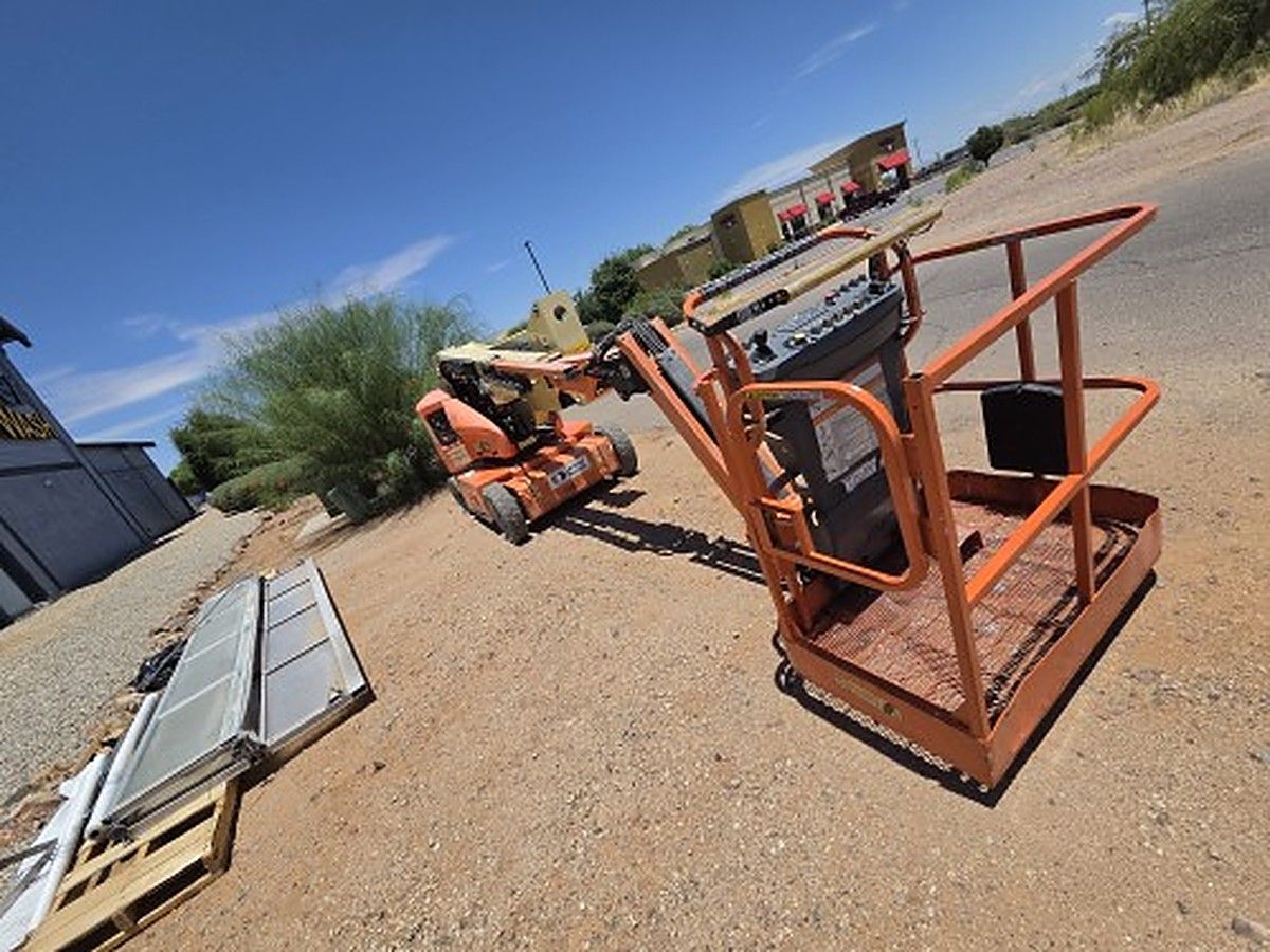 JLG E400AJPN photo 5