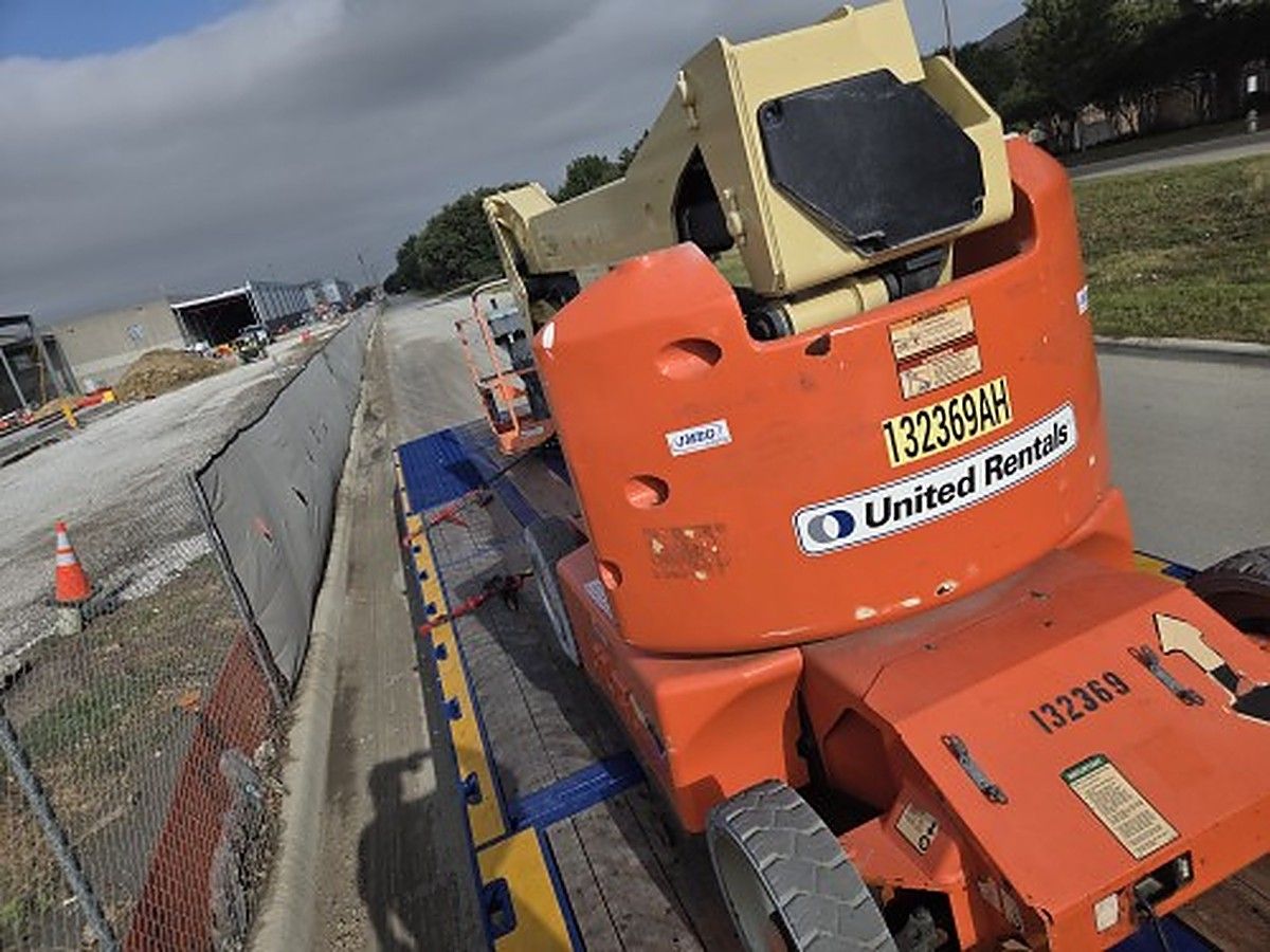 JLG E400AJPN photo 5