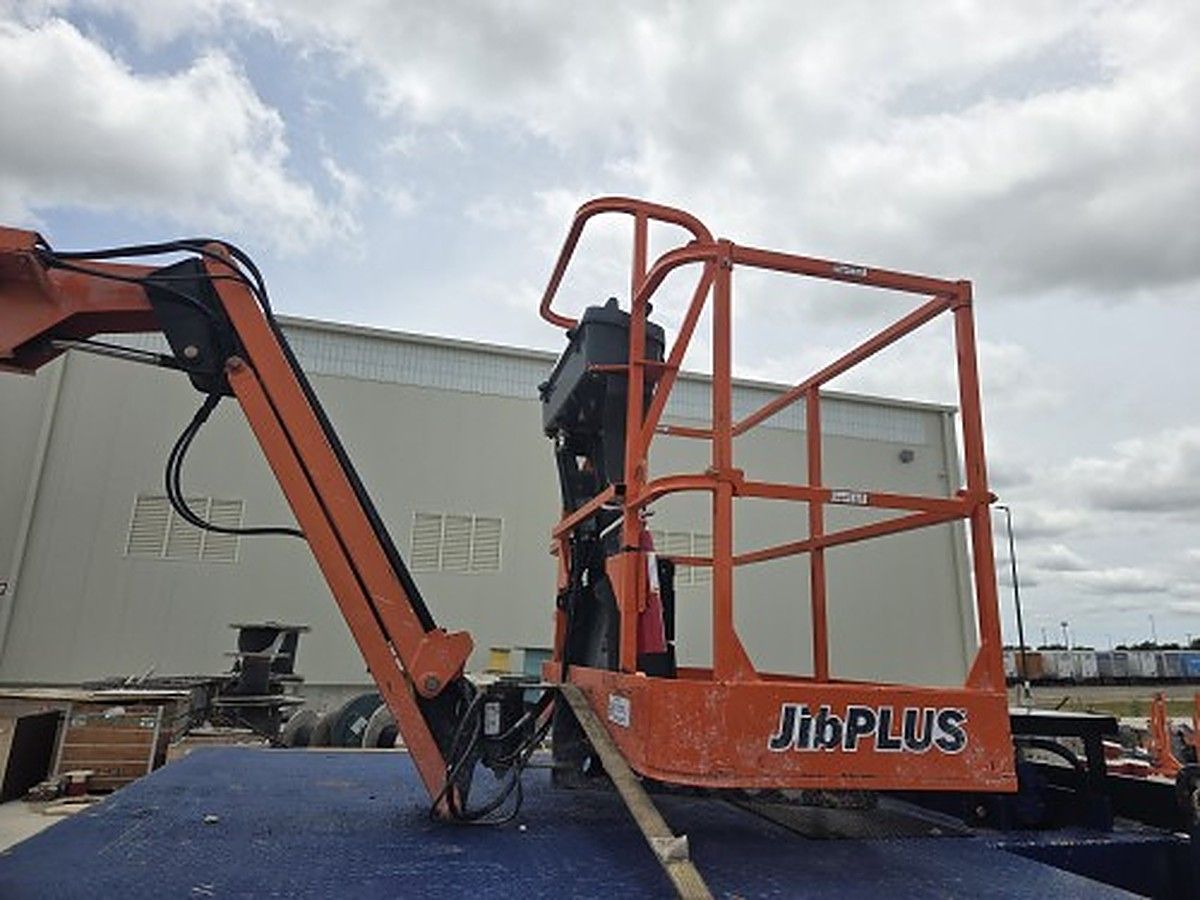 2013 JLG E450AJ for sale in Las Vegas, NV