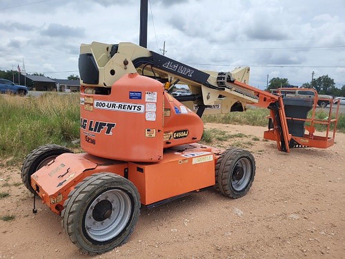 2013 JLG E450AJ for sale in Las Vegas, NV