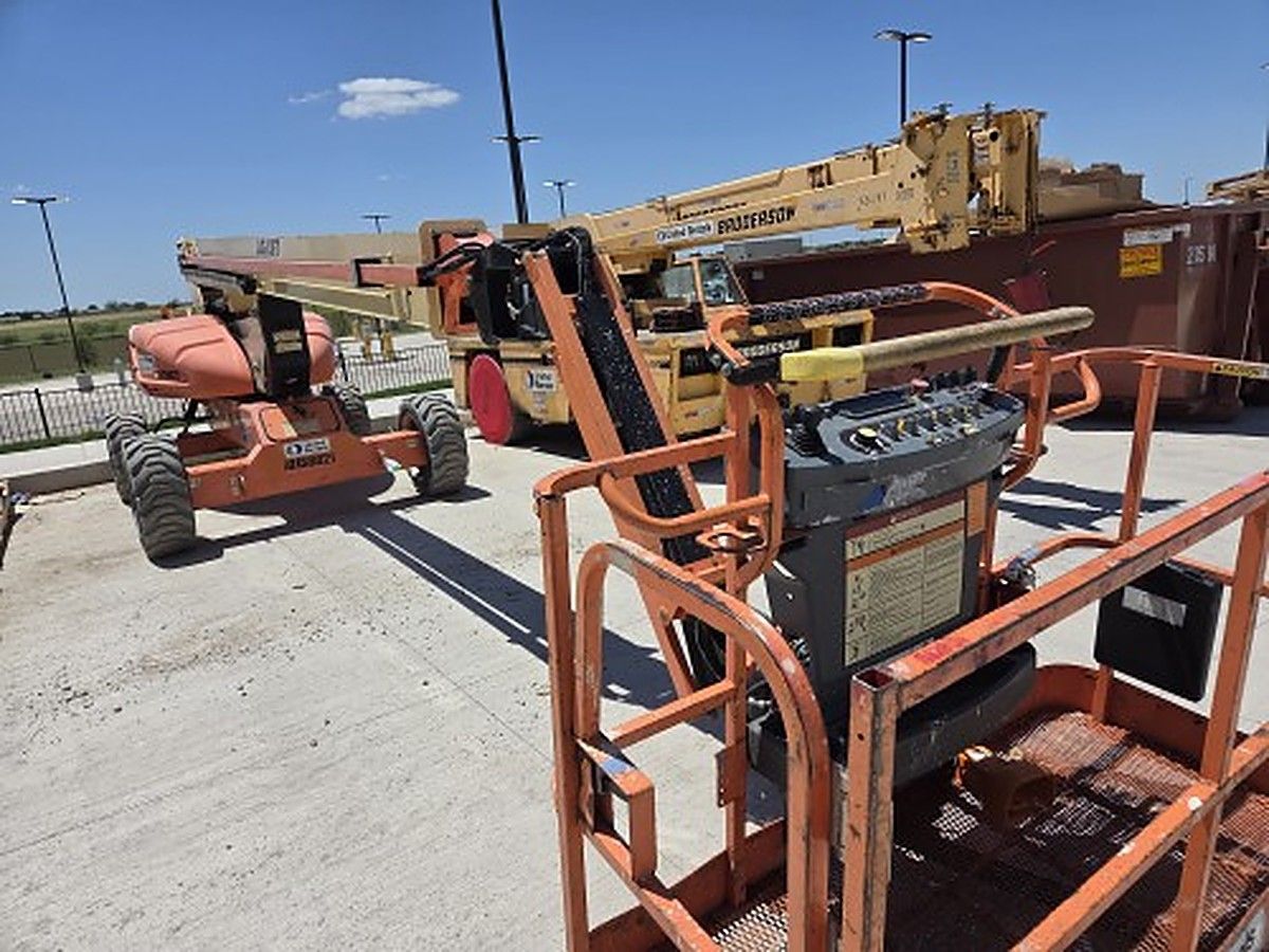 JLG E600JP photo 3