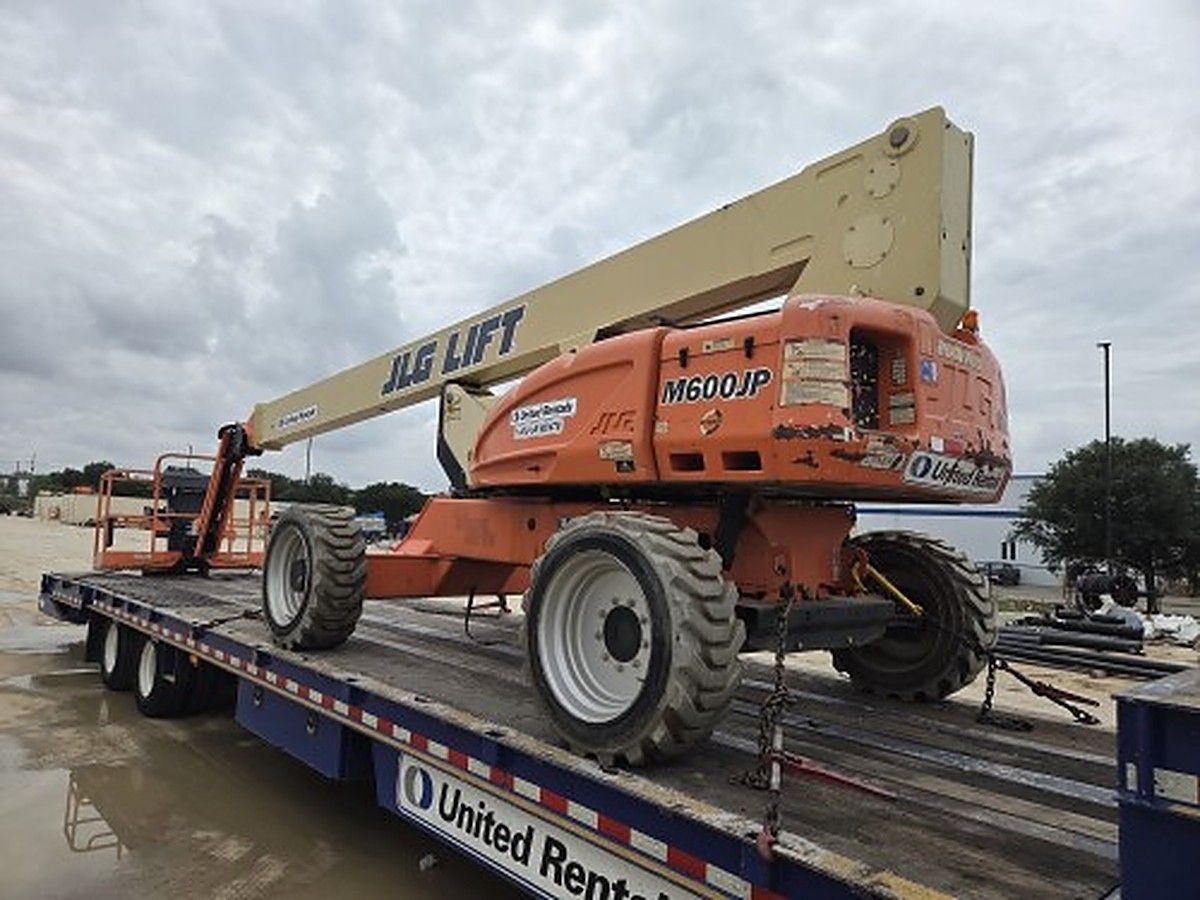 2013 JLG M600JP for sale in Las Vegas, NV