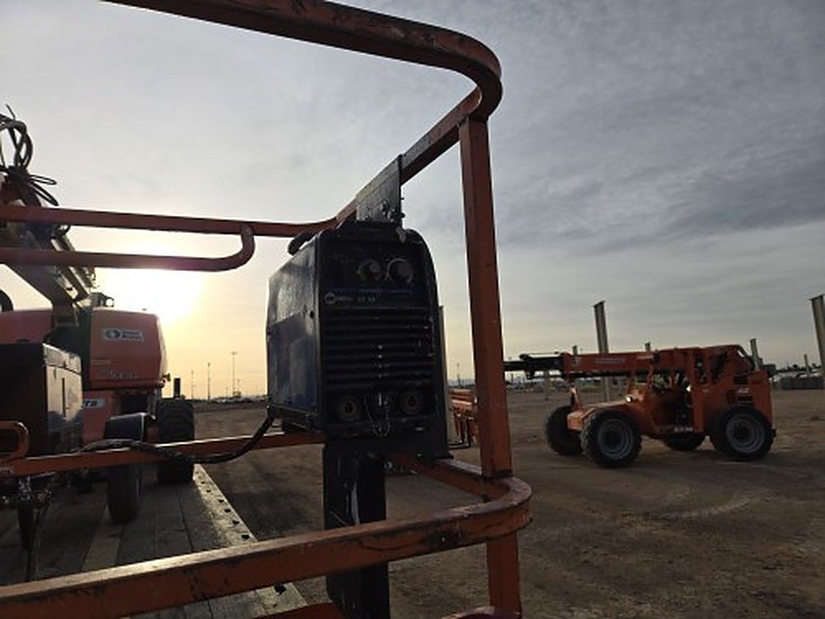 2013 MILLERELEC CST 280 for sale in Las Vegas, NV