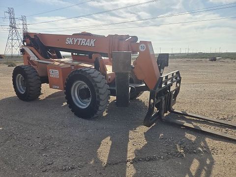 2013 SKYTRAK Forklift Variable Reach 10000# 50'-62'