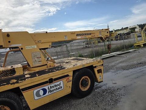 2014 BRODERSON IC-80-3J Crane 8.5-9 Ton Industrial