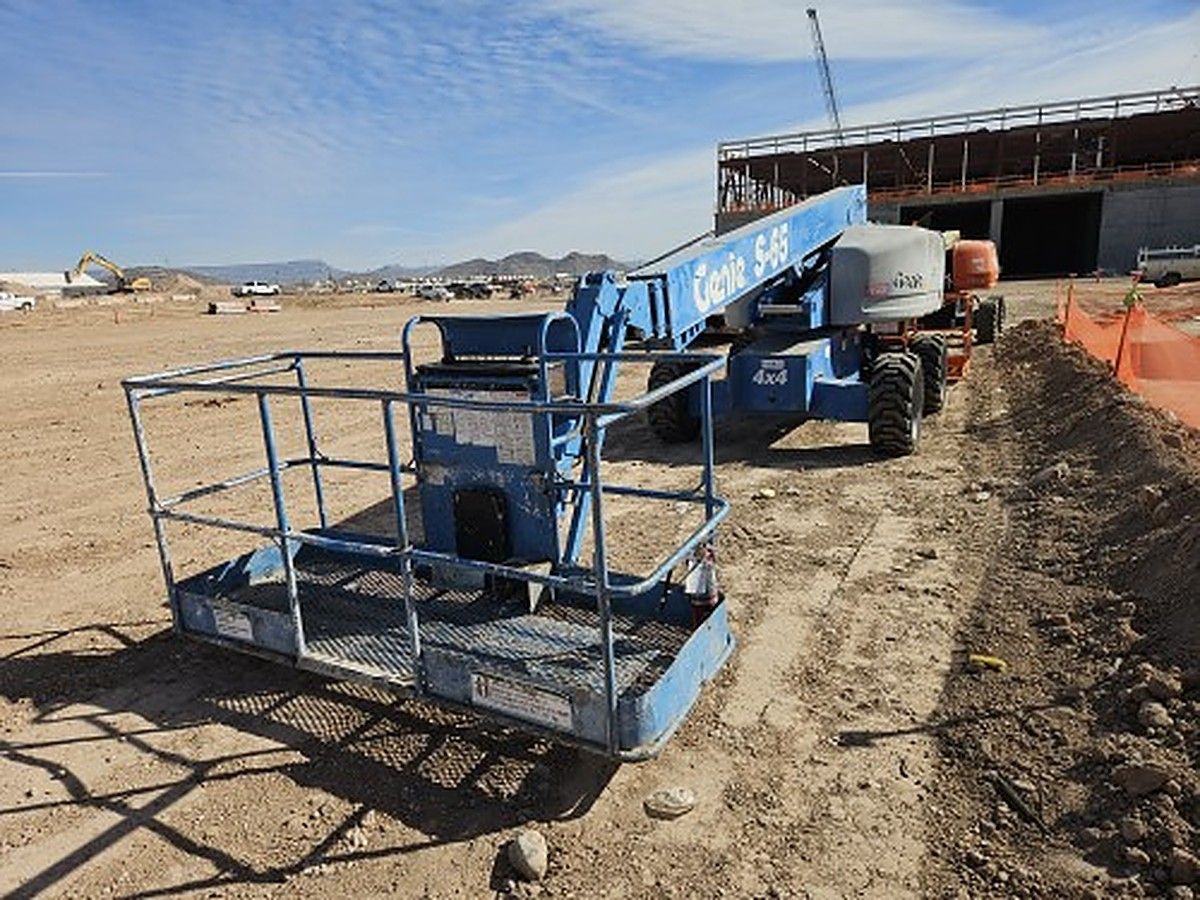 GENIE S-65 photo 7