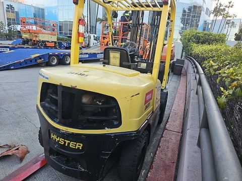 2014 HYSTER H80FT Forklift Whse 8000# Pneumatic