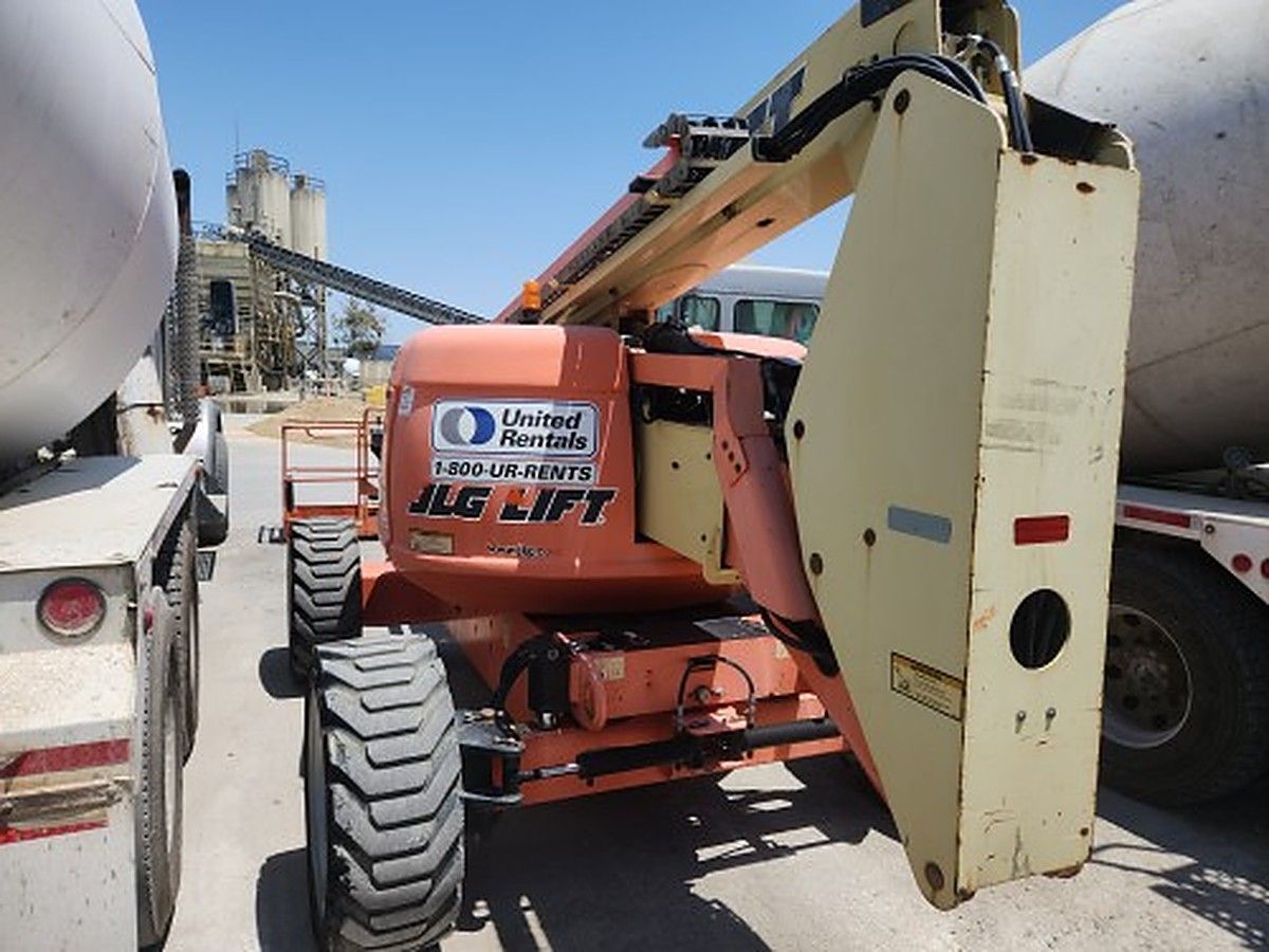 JLG 600AJ photo 5