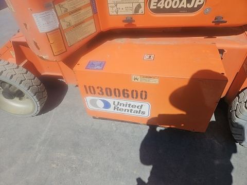 2014 JLG E400AJPN Boom 40-46' Articulating Elec Narrow