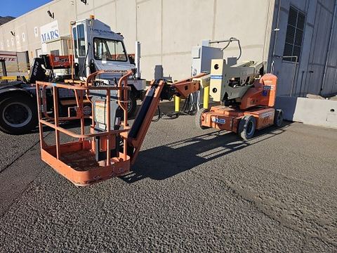 2014 JLG E400AJPN Boom 40-46' Articulating Elec Narrow