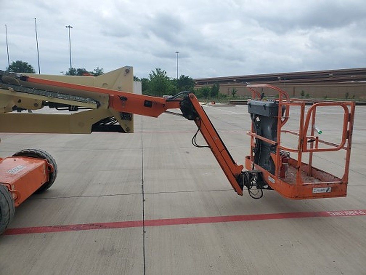2014 JLG E450AJ for sale in Las Vegas, NV
