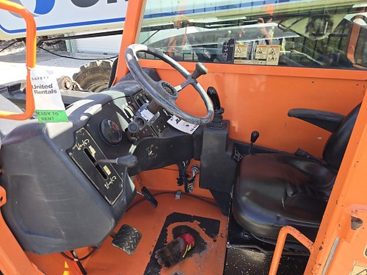 JLG G6-42A photo 2