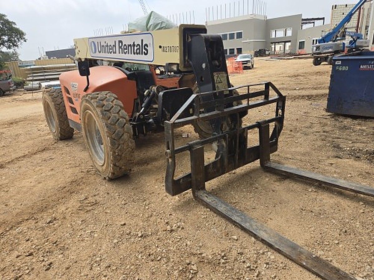 JLG G6-42A photo 6