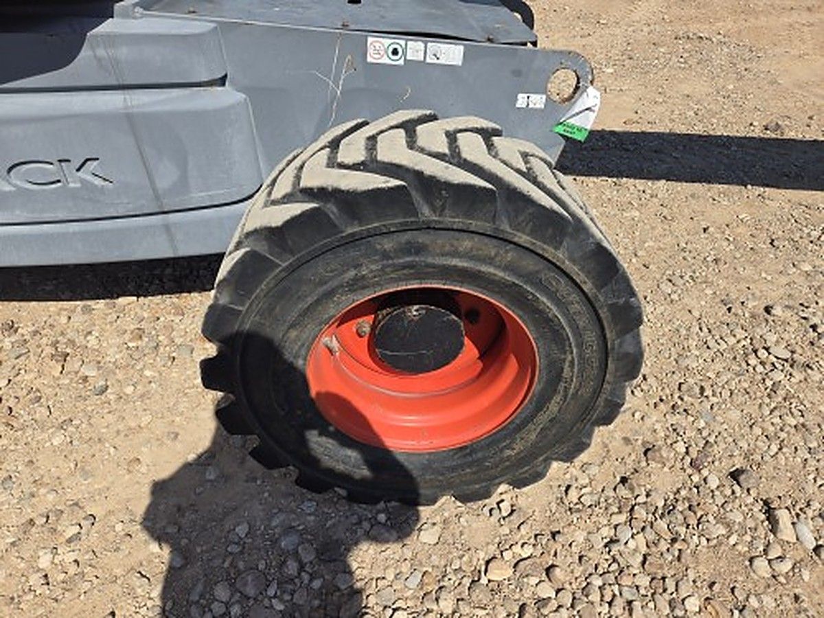 SKYJACK SJ66T photo 4