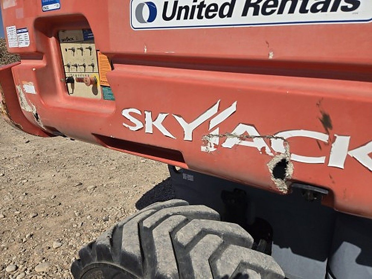 SKYJACK SJ66T photo 6