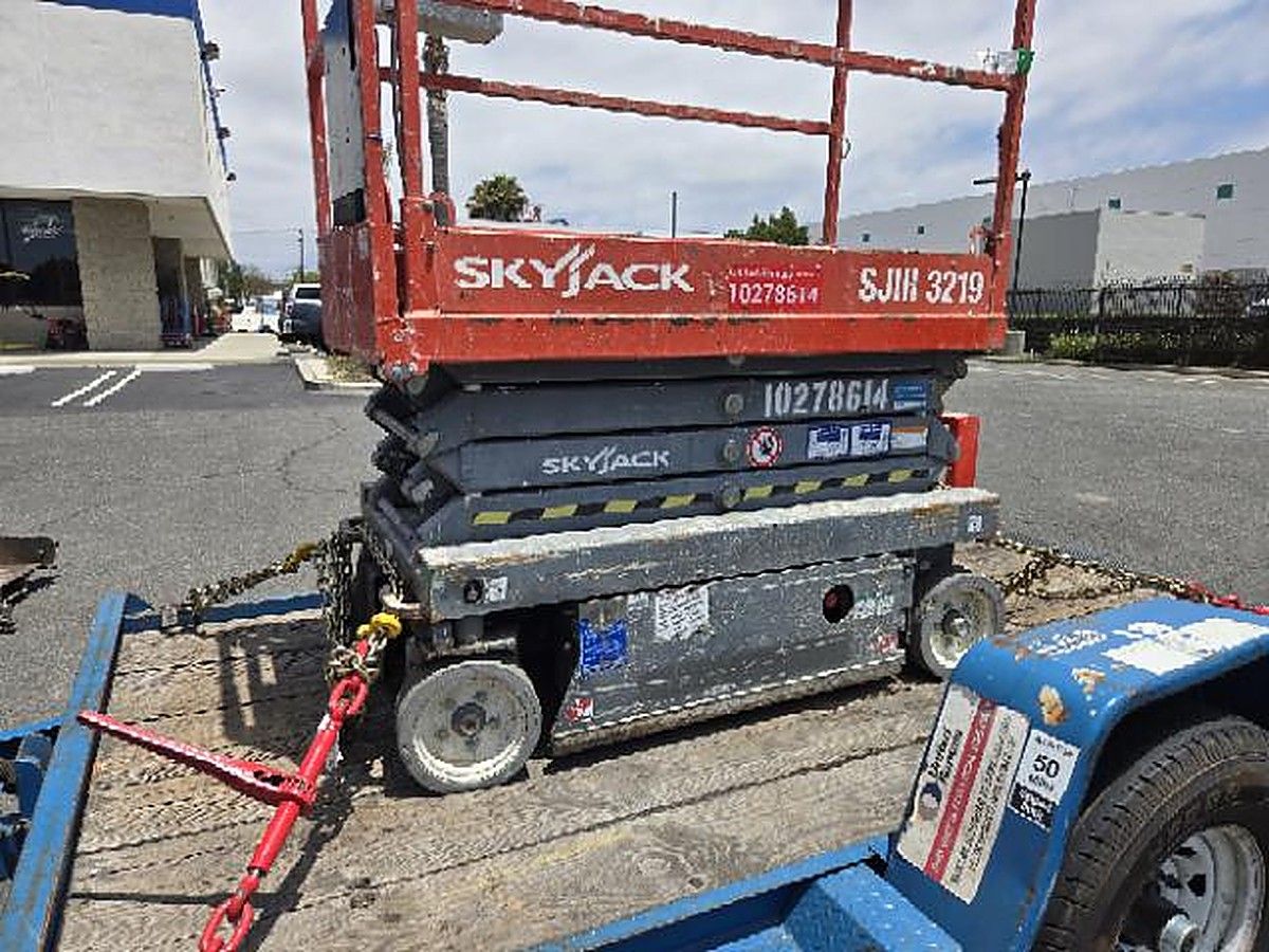 2014 SKYJACK SJIII3219 for sale in Las Vegas, NV