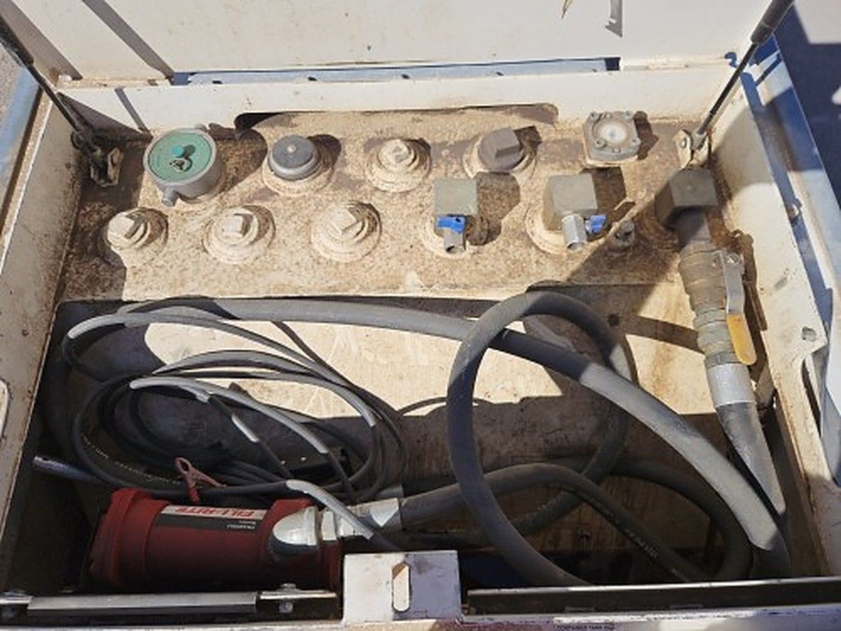 TRANSCUBE 500 GALLON photo 2