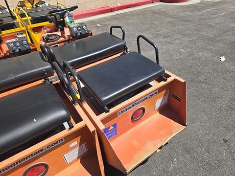 2015 COLUMBIA EX21-T-24 Industrial Electric Cart 3 Wheeled