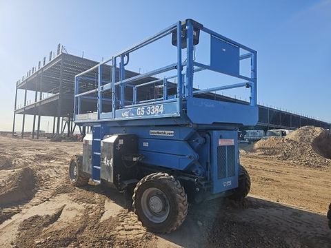 2015 GENIE GS-3384 RT Scissor Lift 30-35' Ic 4Wd