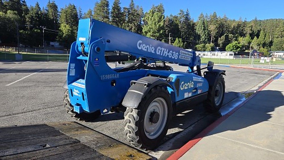 GENIE GTH-636 photo 13