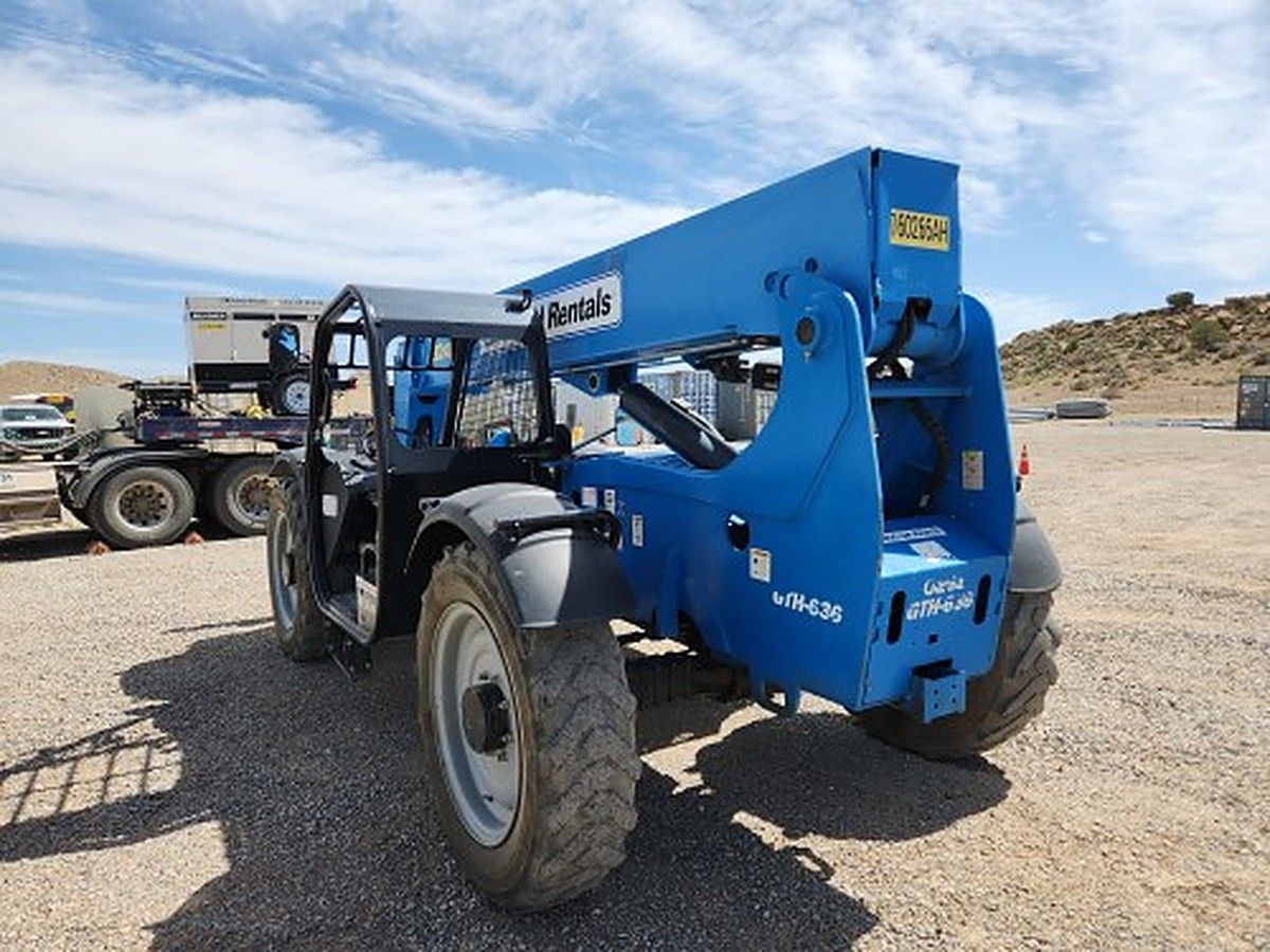 2015 GENIE GTH-636 for sale in Las Vegas, NV