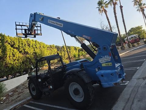 2015 GENIE GTH-844 Forklift Variable Reach 8000# 40-49'