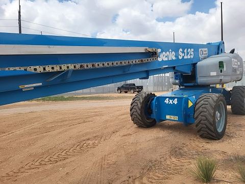 2015 GENIE S-125 for sale
