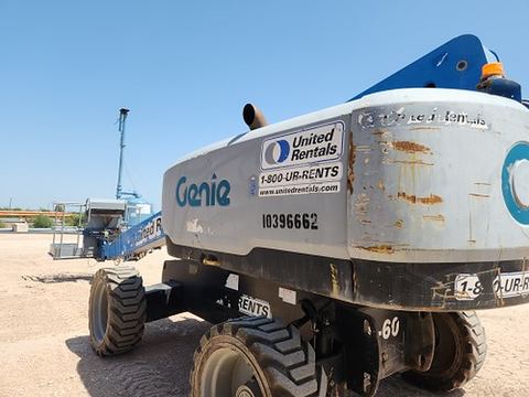 2015 GENIE S-60X Boom 60-64' Telescopic