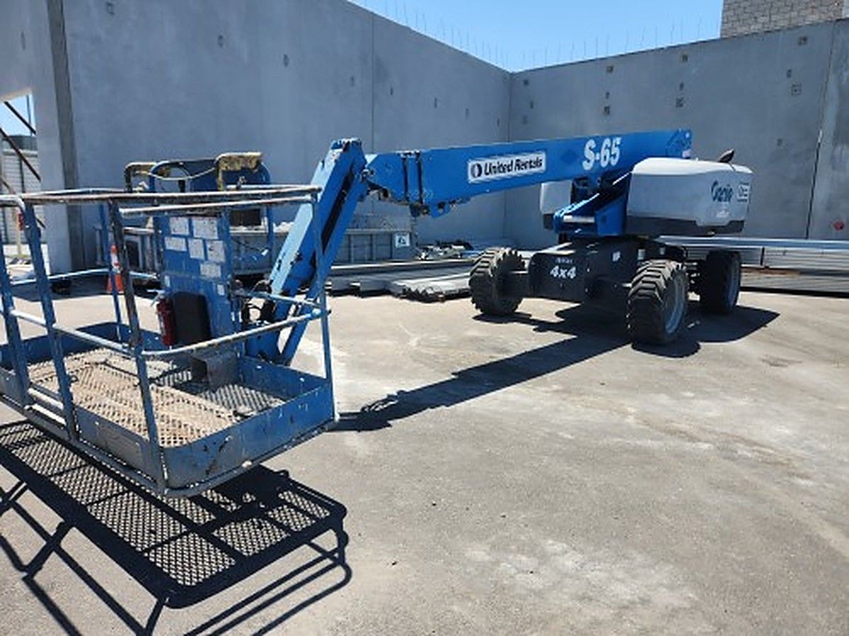 GENIE S-65 photo 6