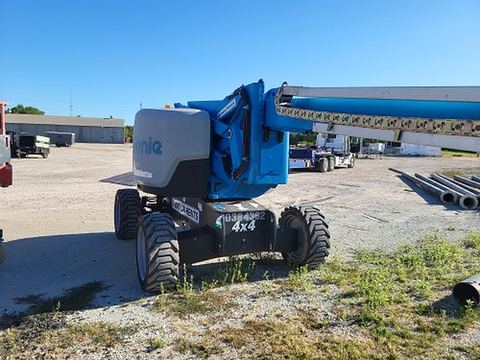 2015 GENIE Z-62/40J Boom 60-64' Articulating