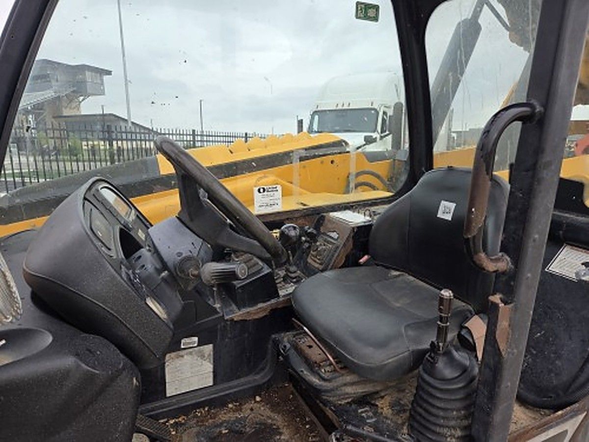 JCB 510-56 S photo 3