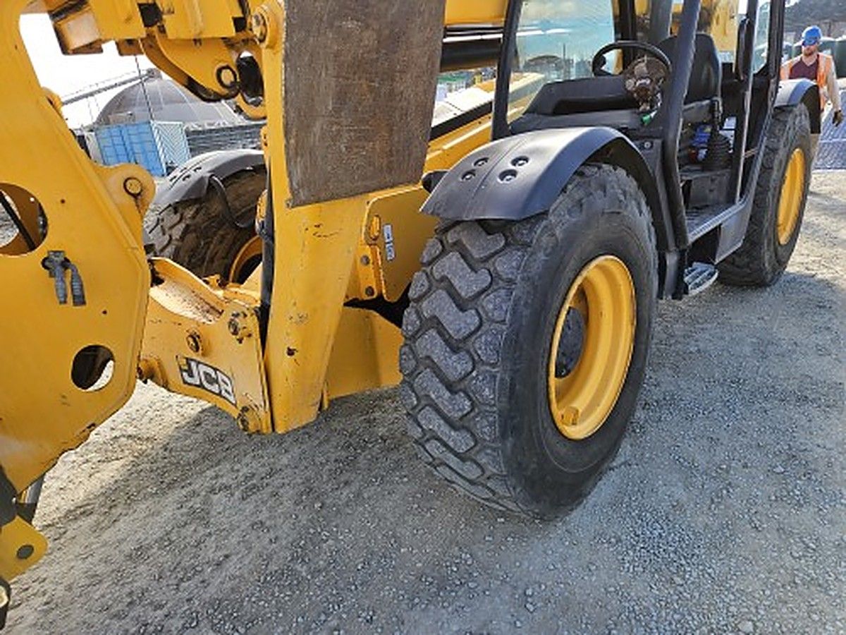 JCB 510-56 S photo 9