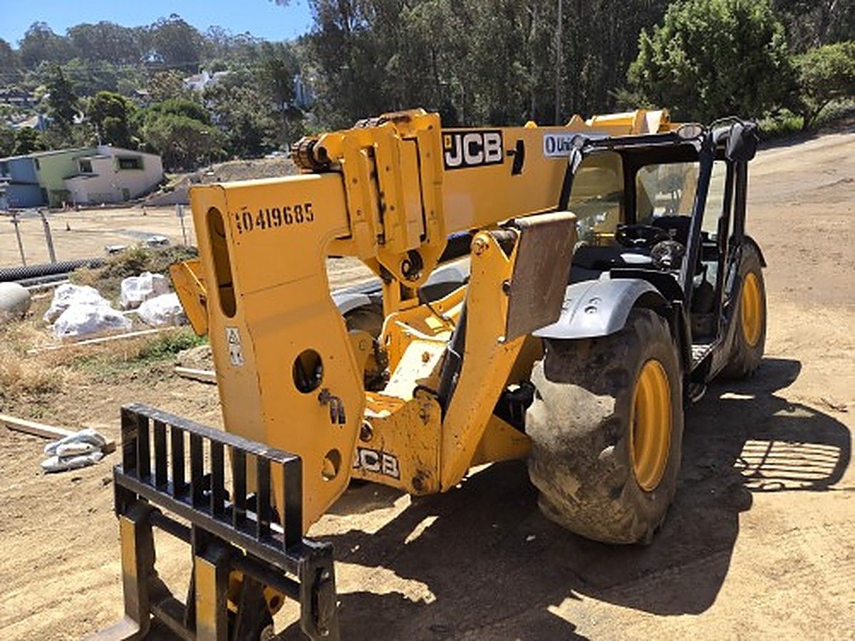JCB 510-56 S photo 10