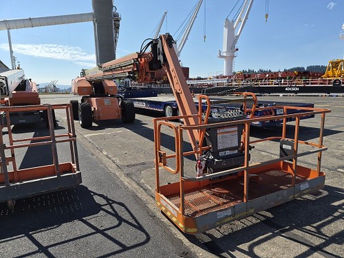 JLG 1350SJP photo 4