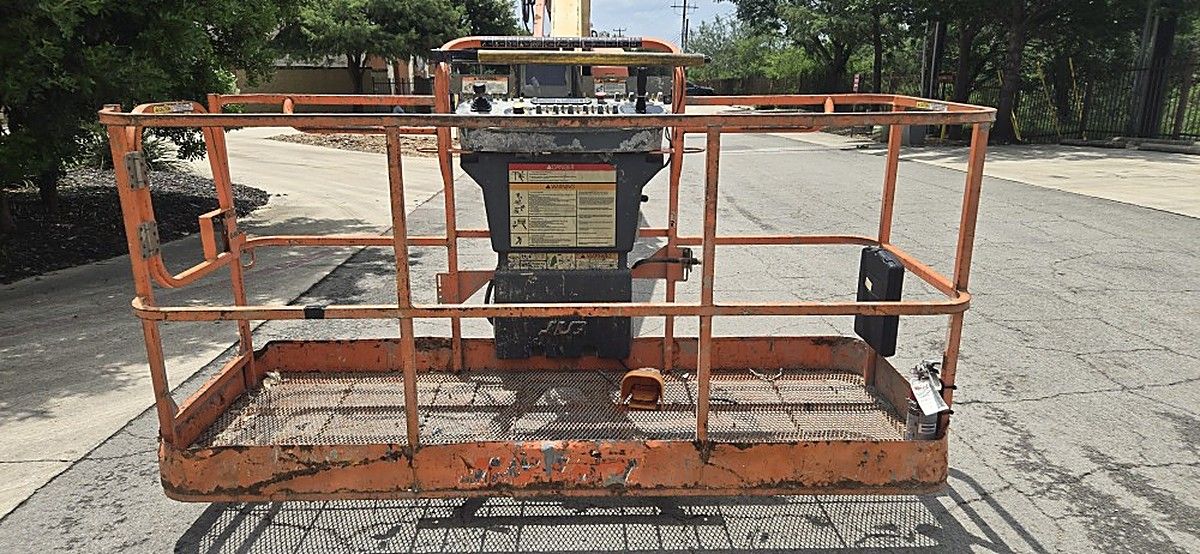 JLG 1500SJ photo 10