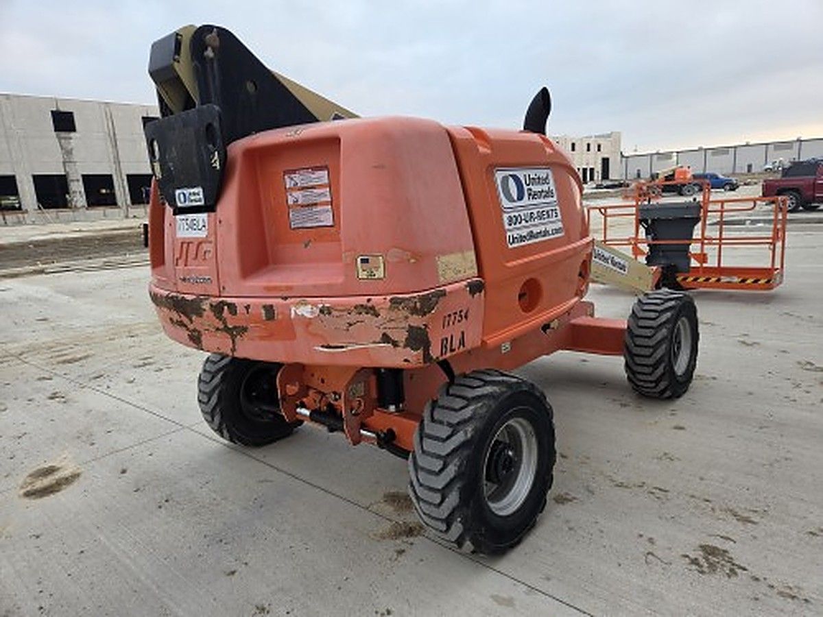 JLG 400S photo 2