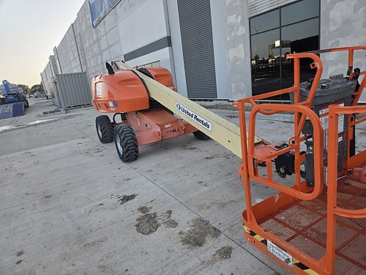 JLG 400S photo 6