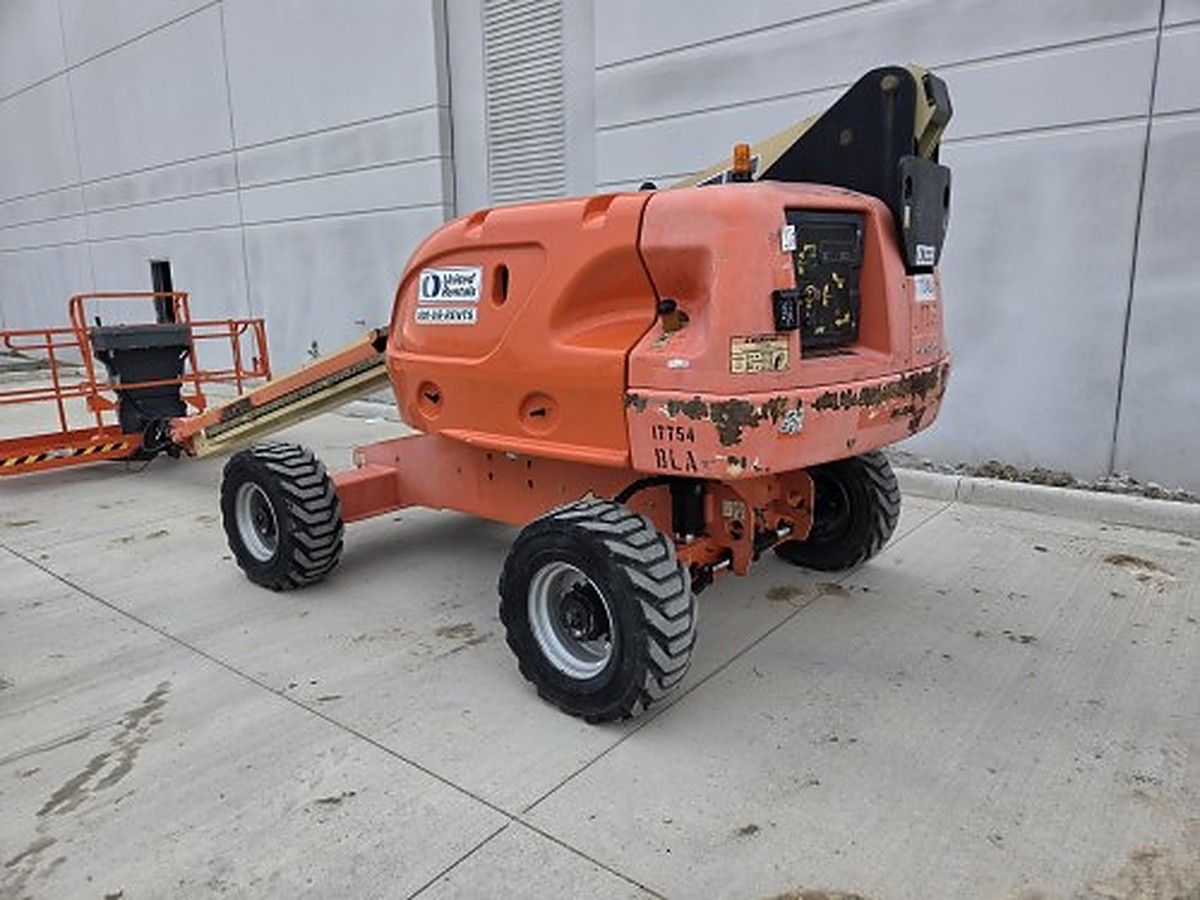 JLG 400S photo 8