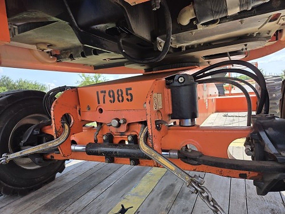 JLG 400S photo 11