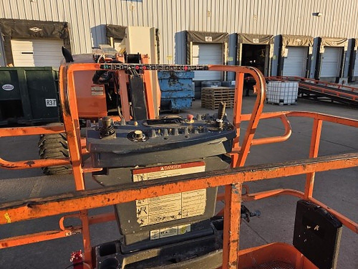 JLG 450AJ photo 4