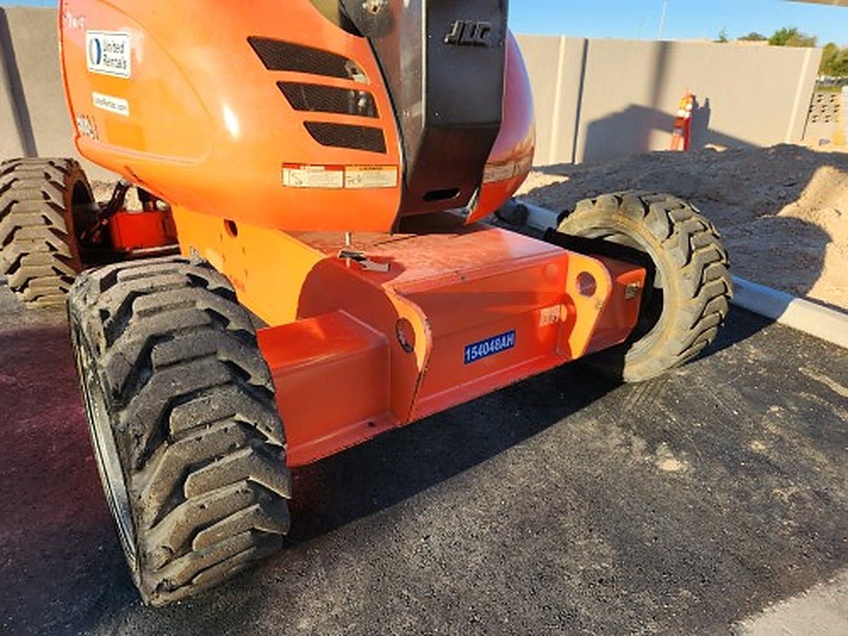 JLG 600AJ photo 3