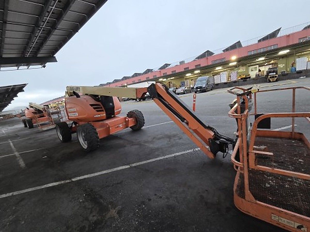 JLG 600AJ photo 4