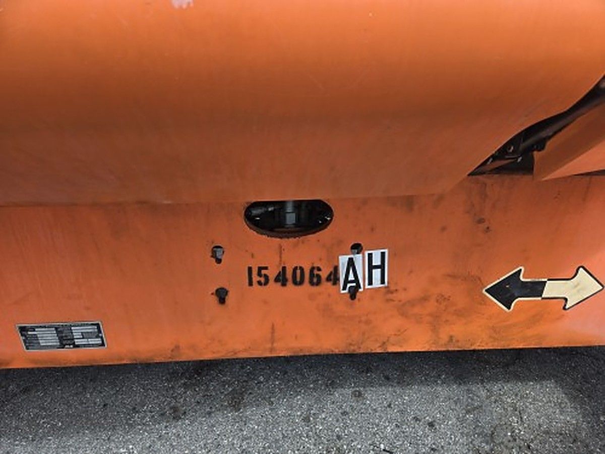 JLG 600AJ photo 8