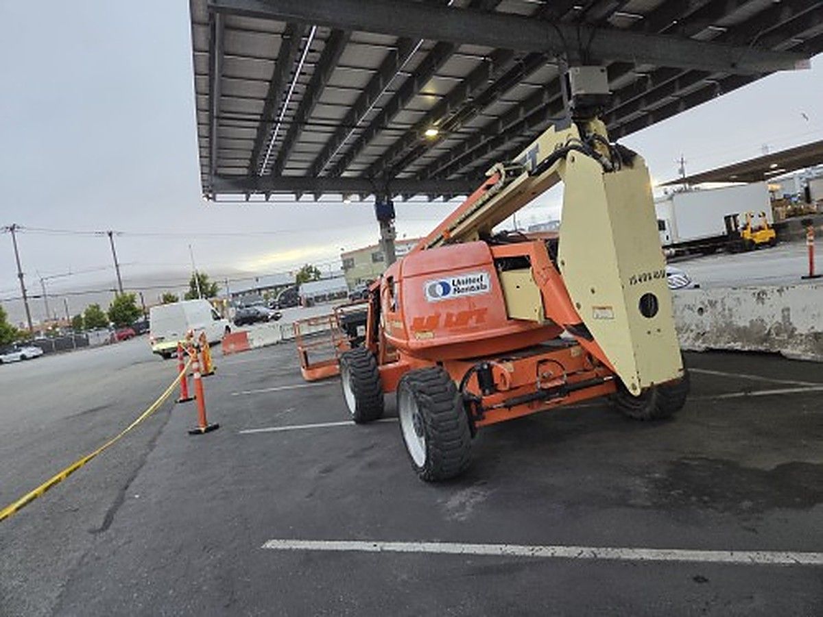 JLG 600AJ photo 10