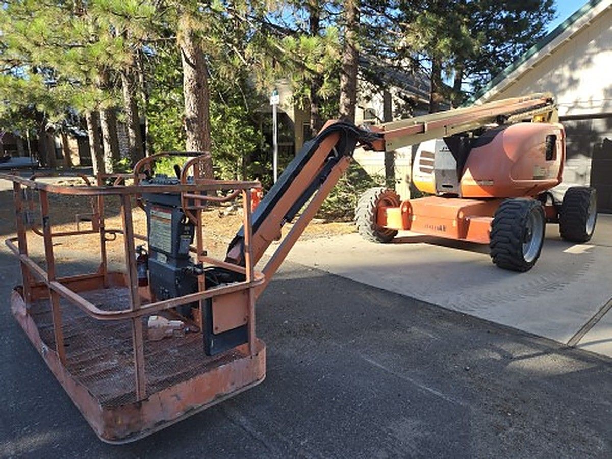 JLG 600AJ photo 3