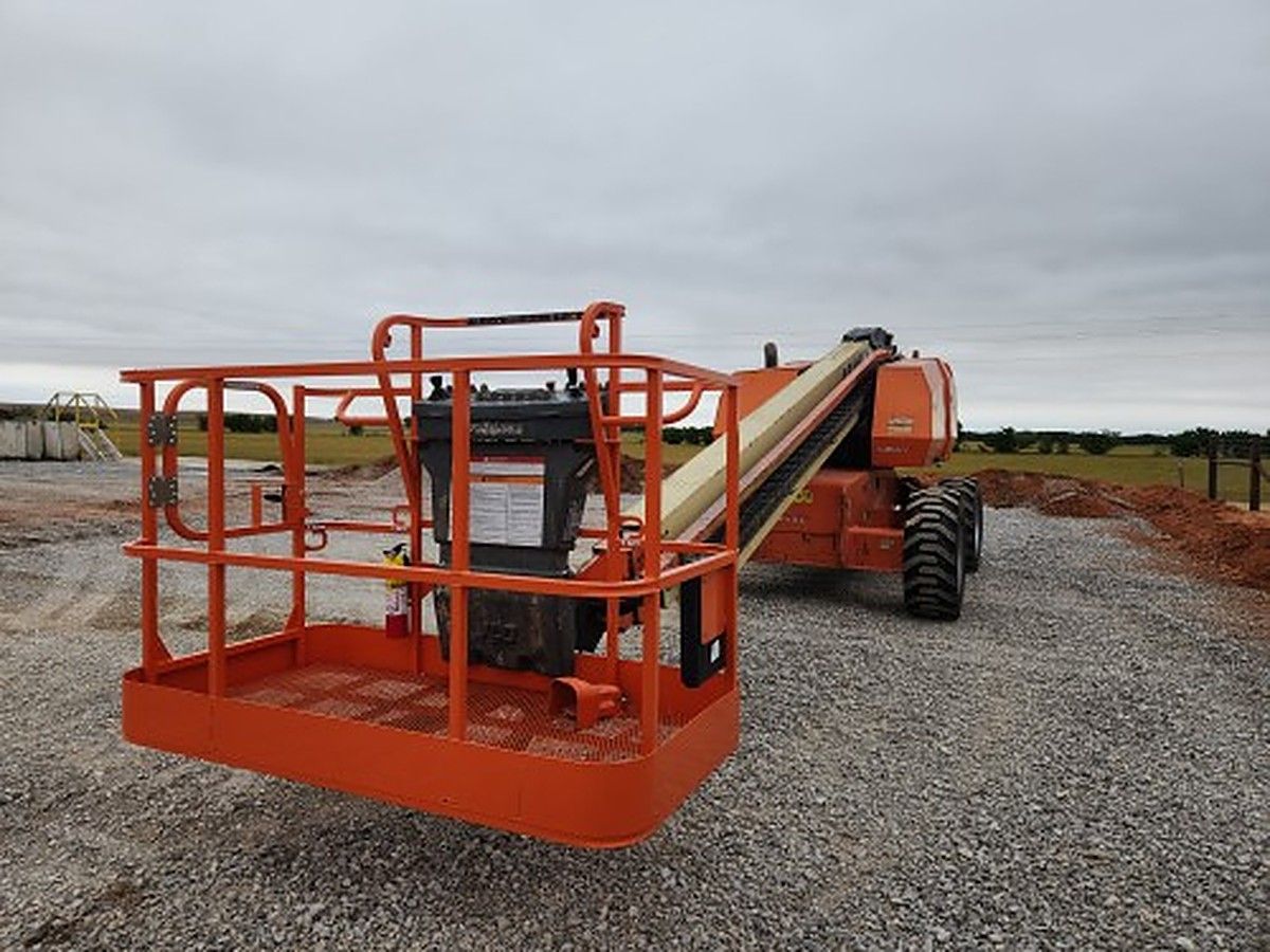 JLG 600S photo 4