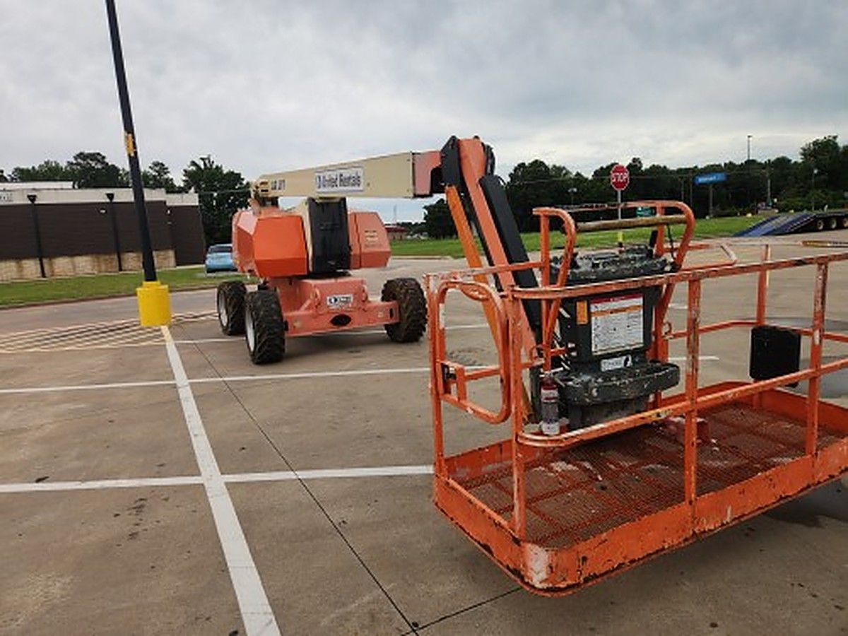 2015 JLG 800AJ for sale in Las Vegas, NV