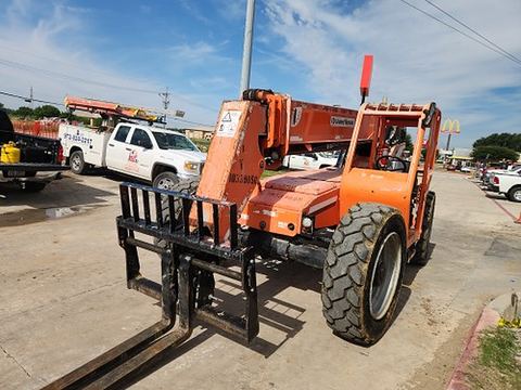 2015 JLG 8042 S Forklift Variable Reach 8000# 40-49'