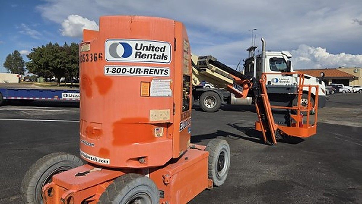 JLG E300AJP photo 6